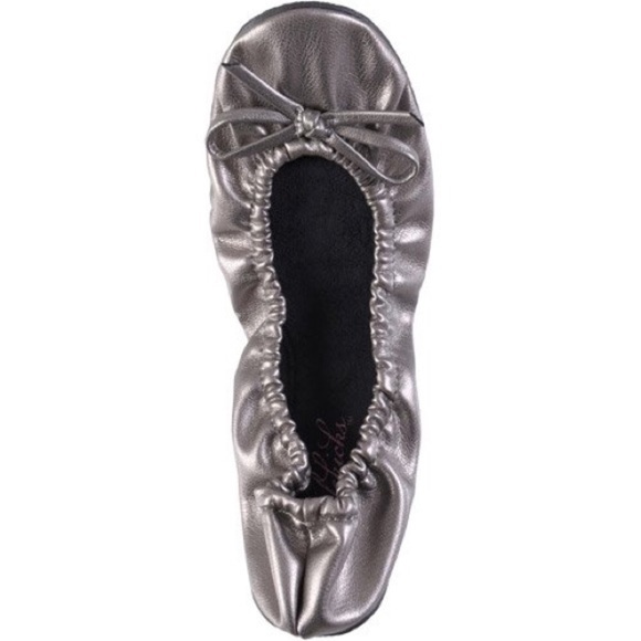 Sidekicks Women's Foldable Round Toe Ballet Flats- Silver - Picture 1 of 6